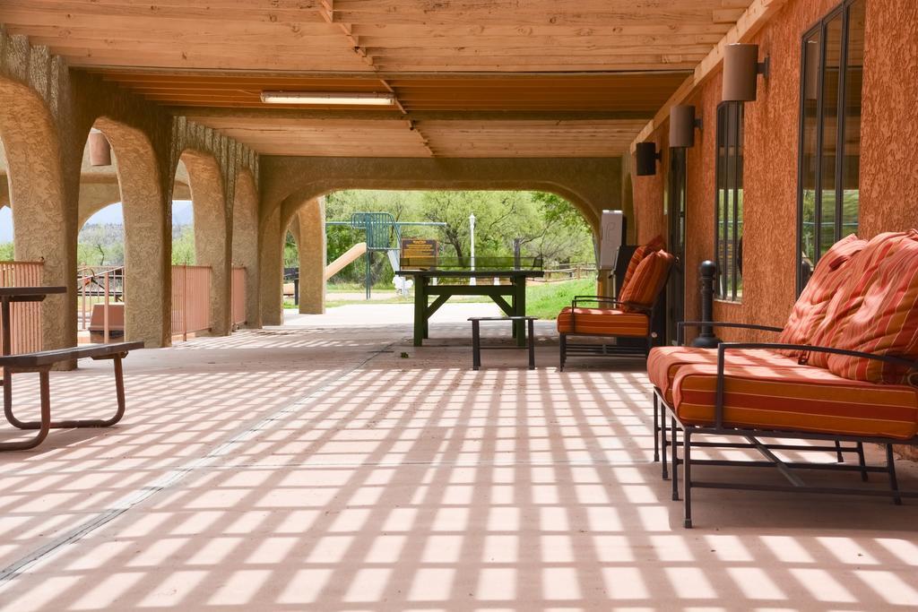 Verde Valley Deck Cottage 8 كوتنوود المظهر الخارجي الصورة